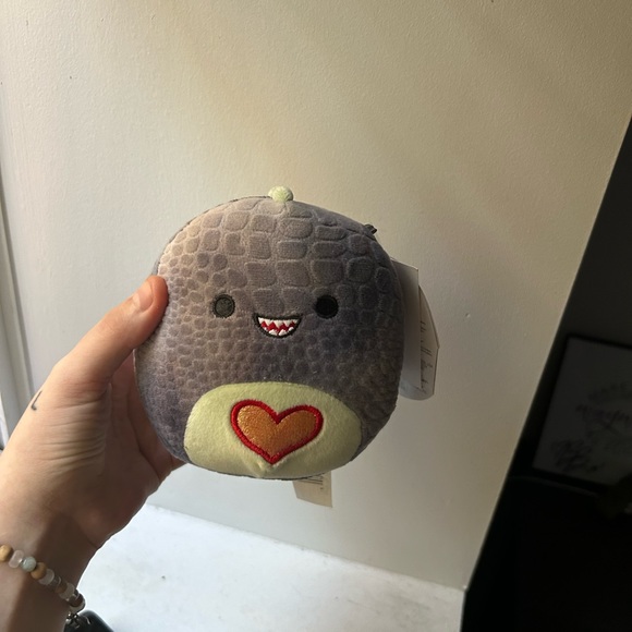 NWT Squishmallow Xander the T-Rex 5” Plush *VALENTINES EDITION* - Picture 1 of 3